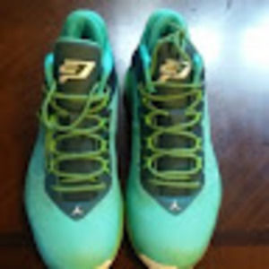 Meet your Posher, Dwaine a